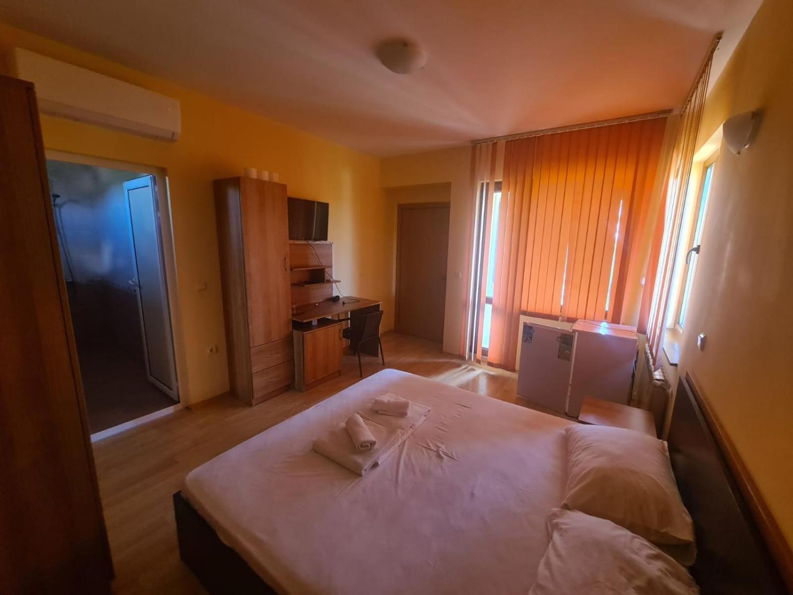 Villa B&B Varna Exterior photo